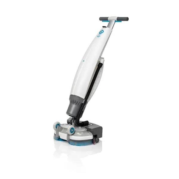 i-mop® Lite е най-компактното решение в света на професионалното почистване, предлагащо несравнима маневреност и лекота при работа. Със своето тегло от едва 13 кг (заедно с батерията), тя е толкова лесна за транспортиране, колкото обикновена кофа с моп, но почиства до 75% по-бързо. Машината осигурява 90% по-чисти подове и ги изсушава мигновено, елиминирайки риска от подхлъзване в натоварени зони. Благодарение на своята екологична технология, тя спестява значителни количества вода и енергия, като същевременно позволява почистване до самия ръб и под мебели.